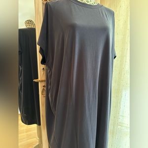 Madewell Soft and Stylish Dress that will become a staple in your wardrobe